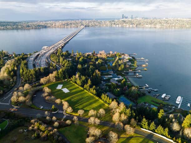 Mercer Island waterfront – mobile car detailing